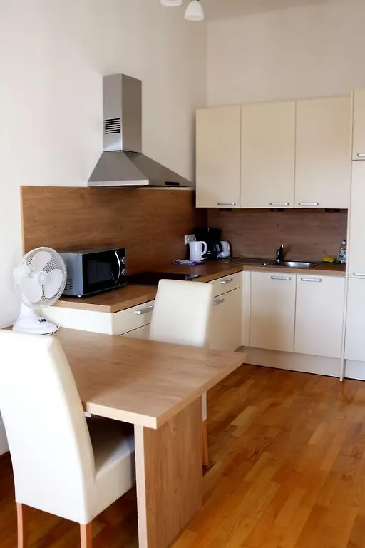 Belvedere Appartements Vienna Apartment