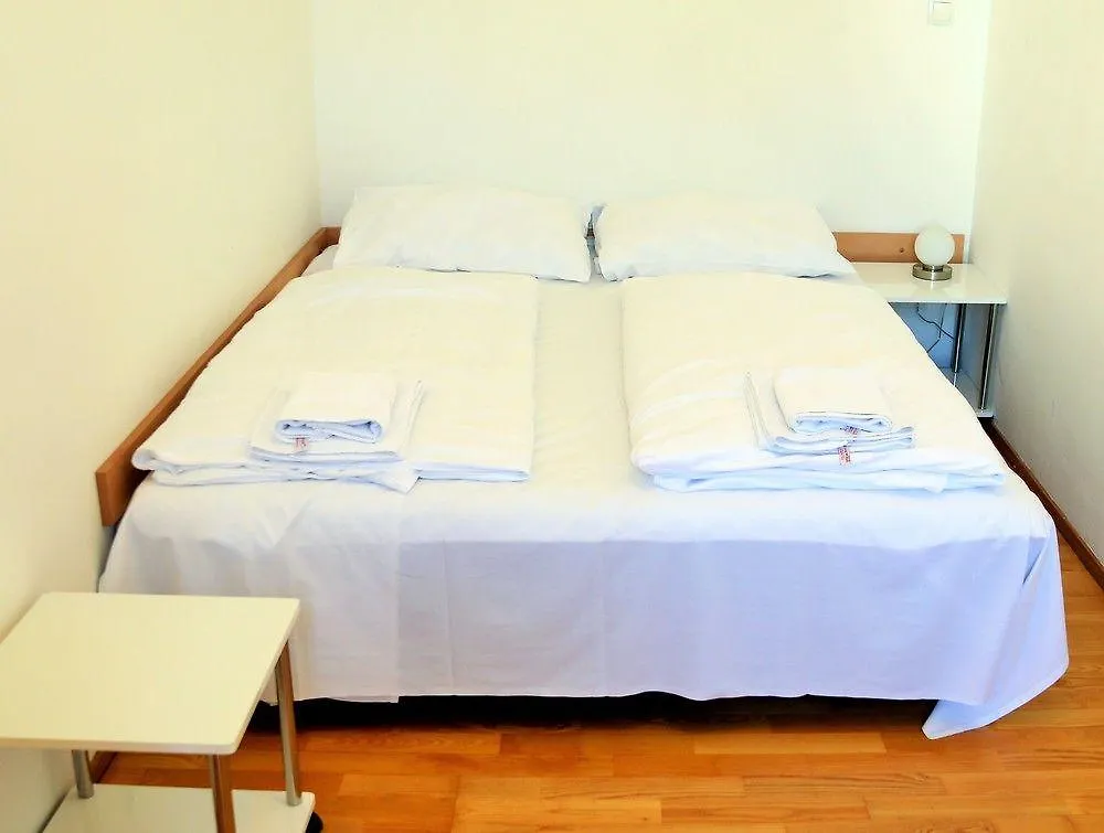 Belvedere Appartements Vienna Apartment