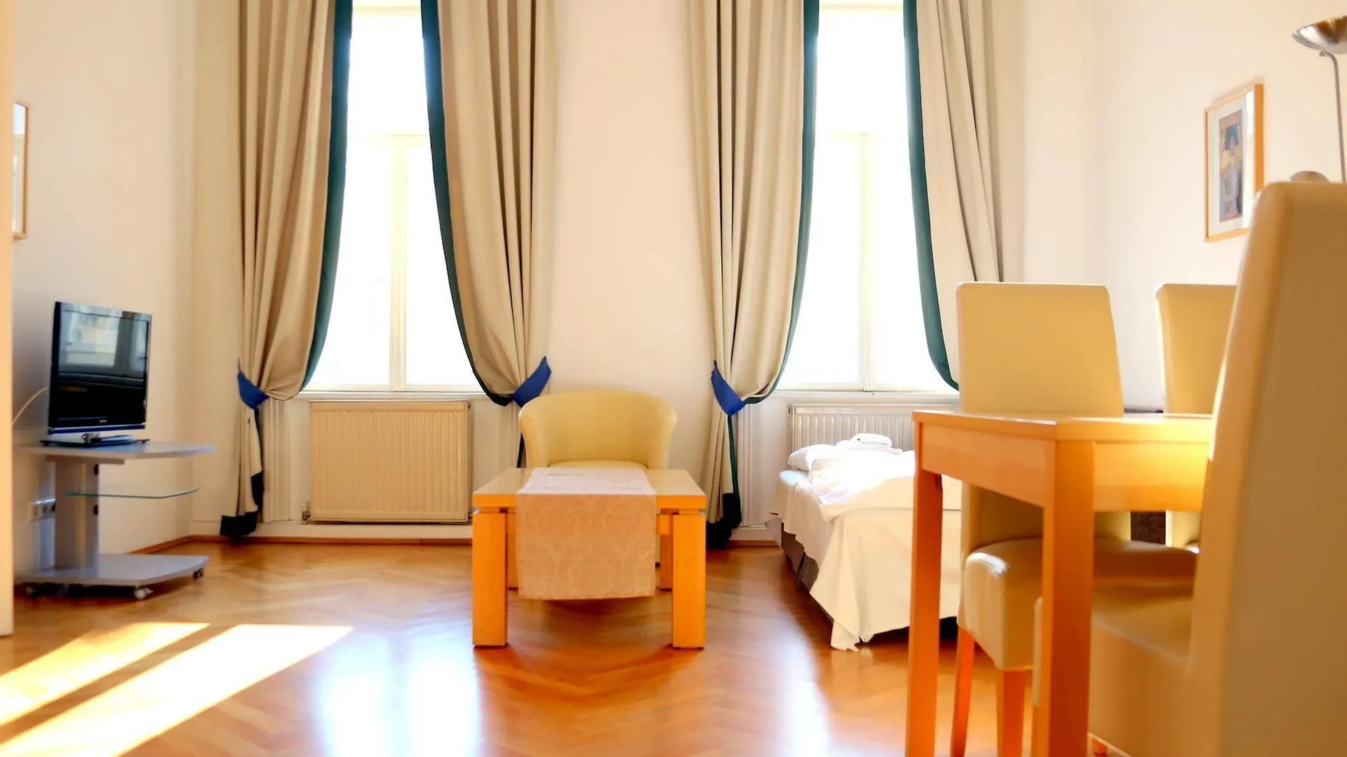 Belvedere Appartements Vienna Apartment